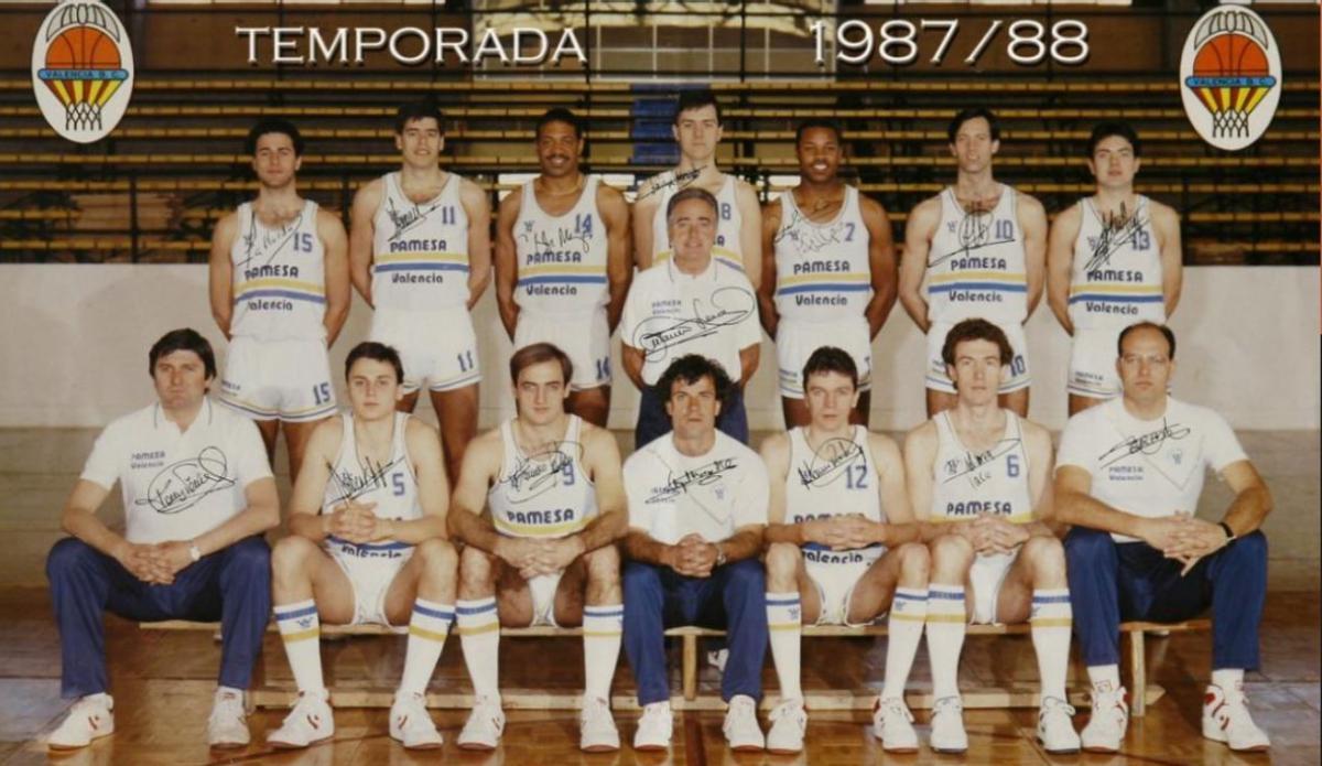 La plantilla del Valencia Basket que logró el histórico ascenso a la ACB