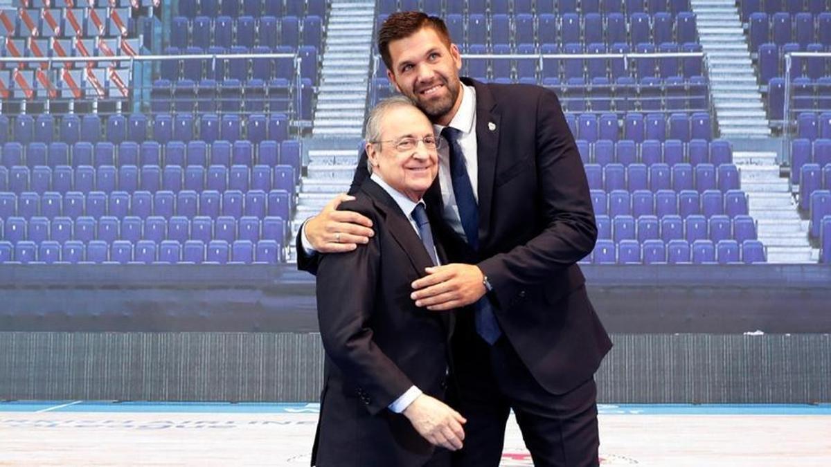 Felipe Reyes y Florentino Pérez.