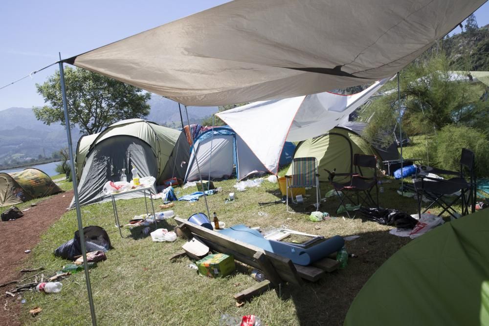 Ambiente previo al día de las piraguas en Ribadesella