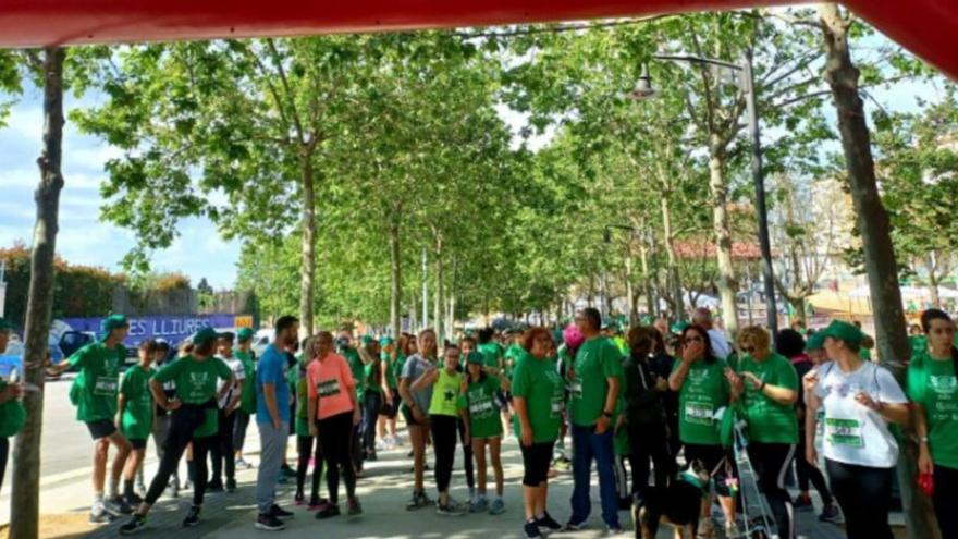 La Marxa Solidària Contra el Càncer de Piera reuneix més de 600 participants en una jornada festiva