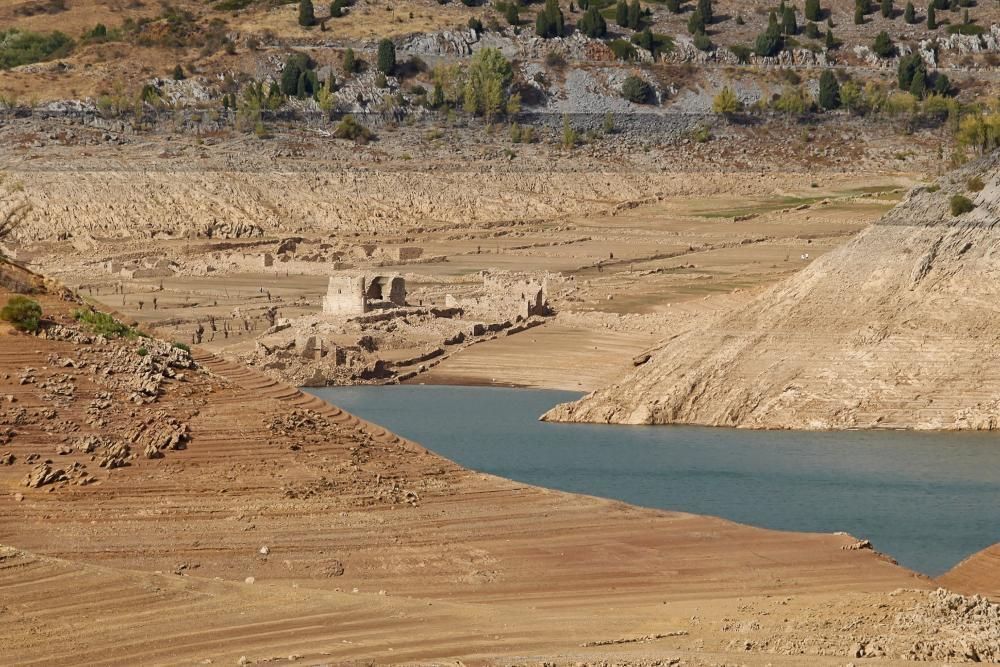 Embalse de Barrios de Luna