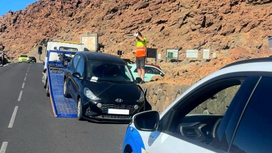San Miguel de Abona Faces Procurement Crisis as Tow Truck Service Remains Stalled for Five Years