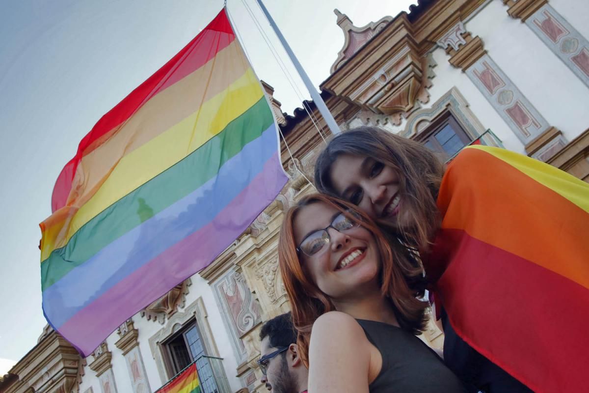 FOTOS: La fiesta del Orgullo LGTB.