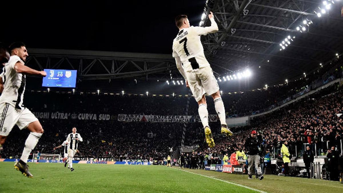 Cristiano abrumó a Juanfran para adalentar a la Juventus