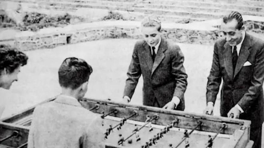 El Gobierno Civil de Cáceres prohibió el futbolín a menores de 14 años al considerarlo un vicio