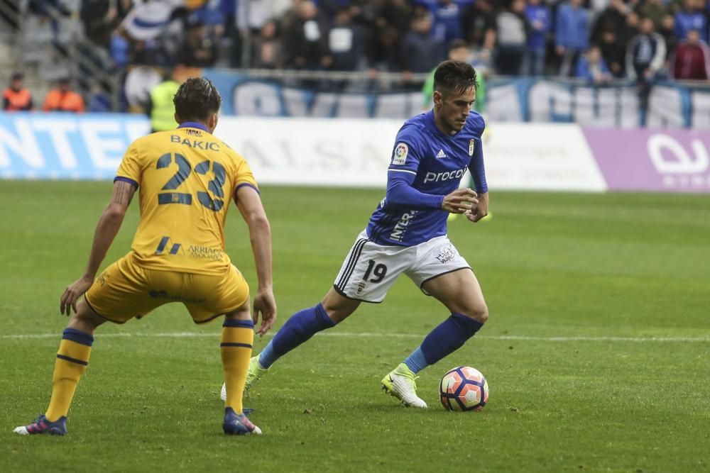 El partido entre el Real Oviedo y el Alcorcón, en imágenes