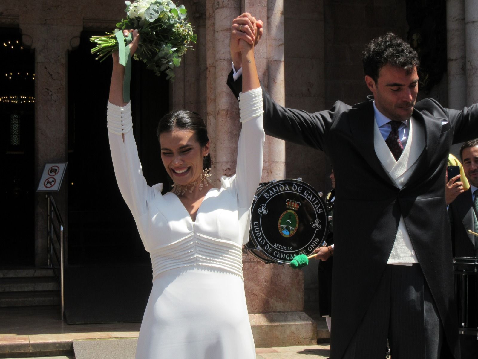 Ana Obregón arrasa en la boda asturianada de su sobrino con una canguesa