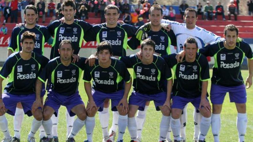 El equipo inicial del Marino que se impuso en Alcalá.