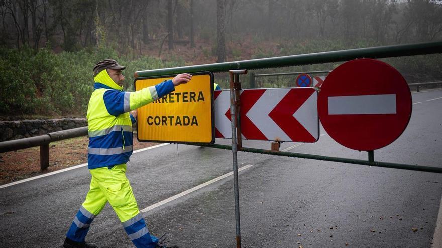 Tenerife Council Divided Over Privatization of Teide National Park Security