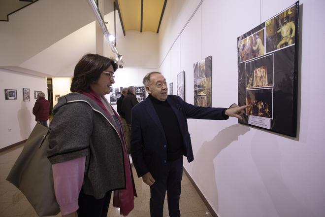 Una exposición que repasa la trayectoria del actor Piero Falla ya se puede ver en la Casa de Cultura del Port de Sagunt