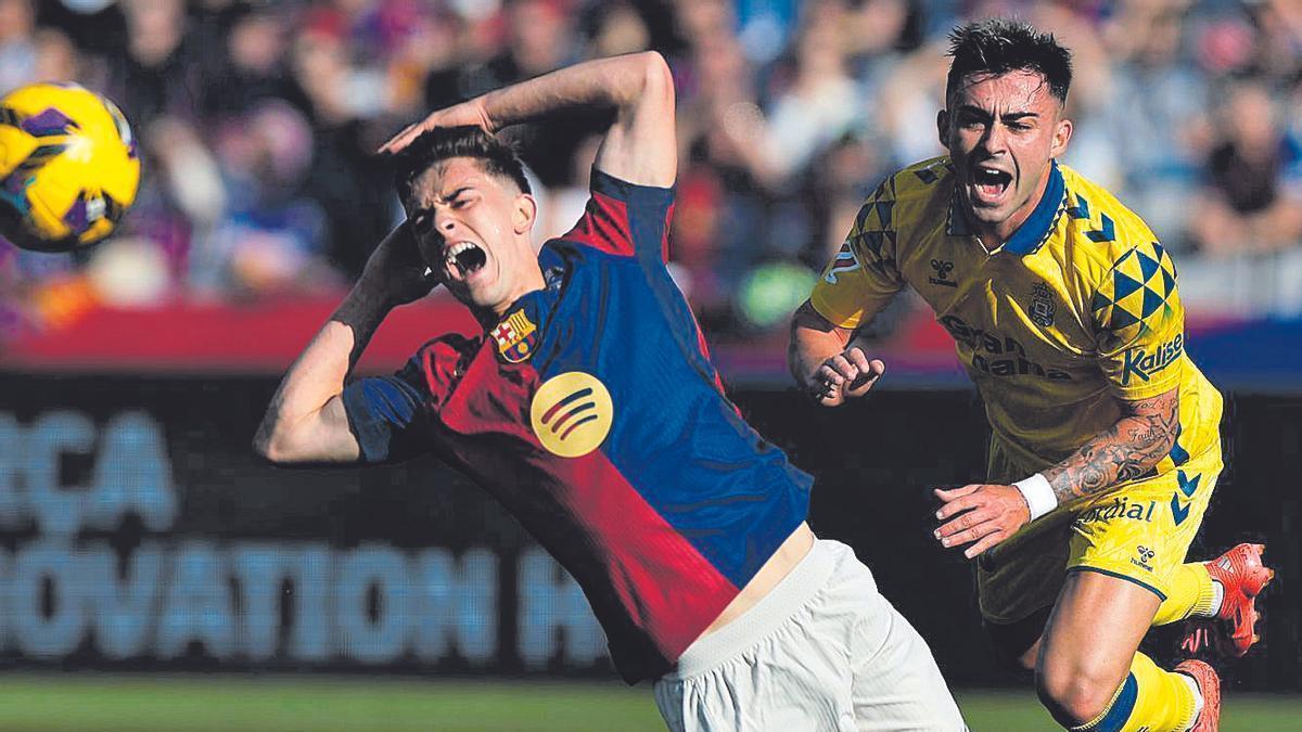 Gavi y Moleiro en el Barcelona-Las Palmas