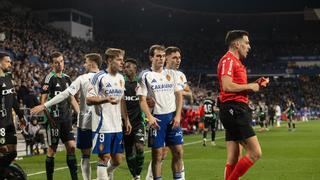 El Zaragoza mancha su historia. La crónica del Real Zaragoza-Burgos (0-1)