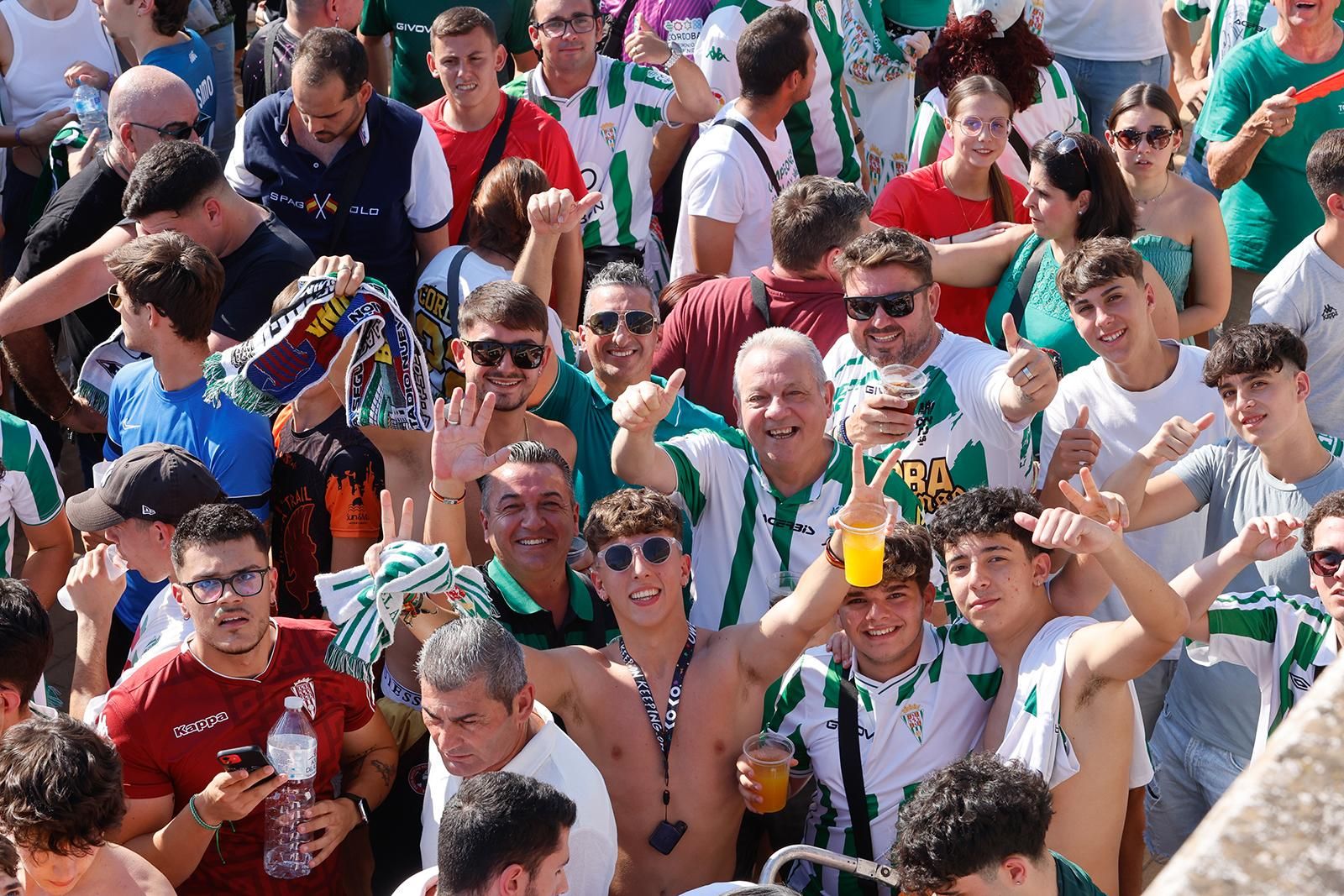 El Córdoba CF vuelve a Segunda / Las mejores imágenes de una noche para la historia