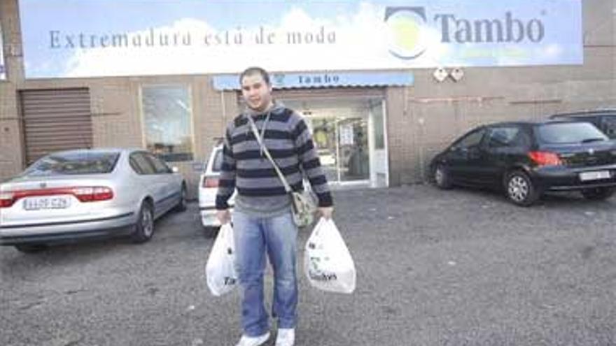 Tambo vende a Dia los supermercados de Gil Cordero y Rodríguez de Ledesma