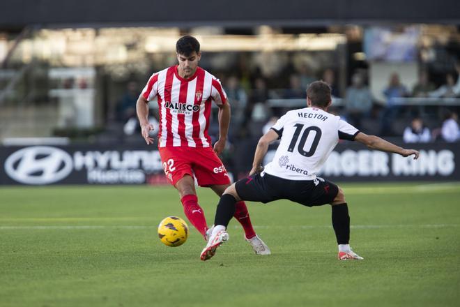 El partido entre el Cartagena y el Sporting, en imágenes