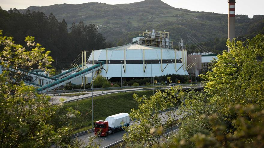 Instalaciones de la central térmica de La Pereda. | LNE