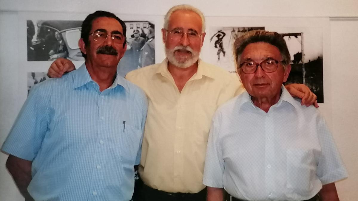 A la izquierda, Pepe Ribelles, junto a Paco Moreno y Antonio Díaz.