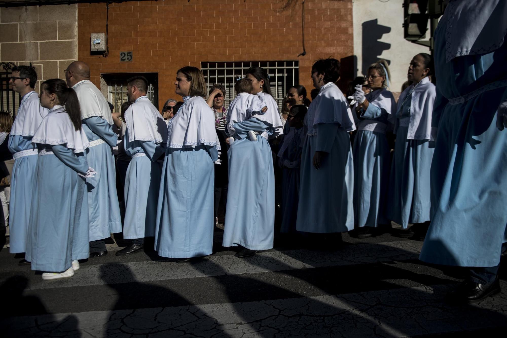 Galería | Cáceres ovaciona a la Virgen de la Montaña en Fuente Concejo