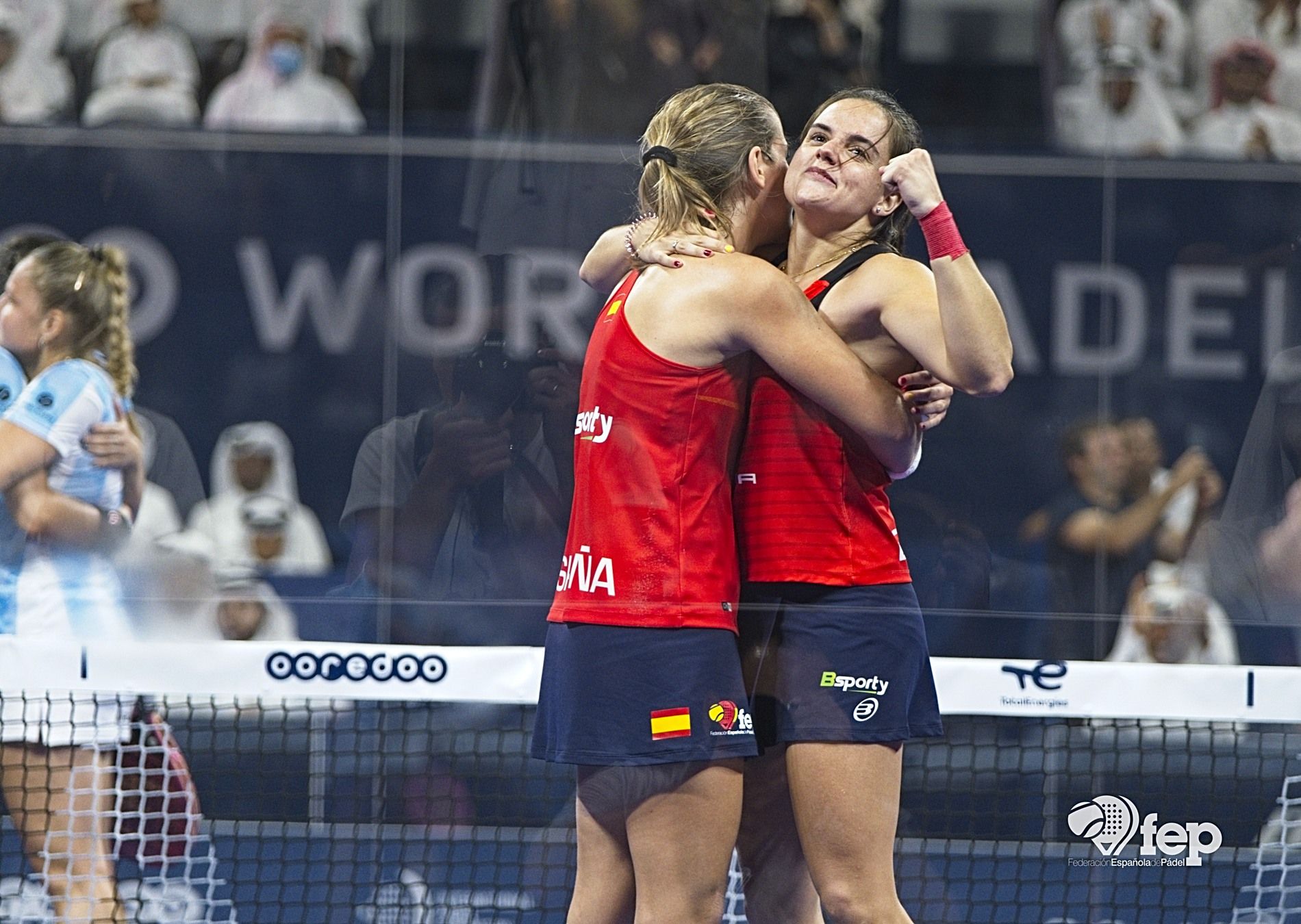 La selección española femenina gana el mundial de pádel.