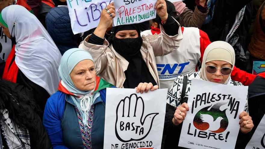 Récord en una protesta en Cáceres: 72 organizaciones visibilizan la “enorme atrocidad” en Palestina