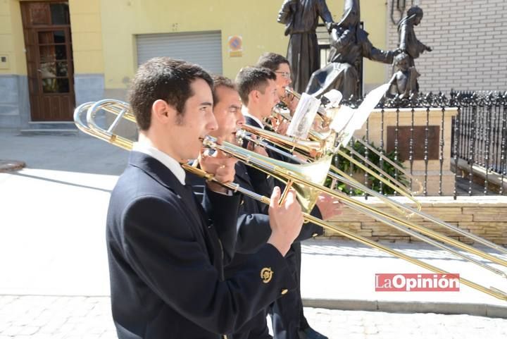 Procesión de los Estandartes y pregón de la Seman Santa de Cieza 2015