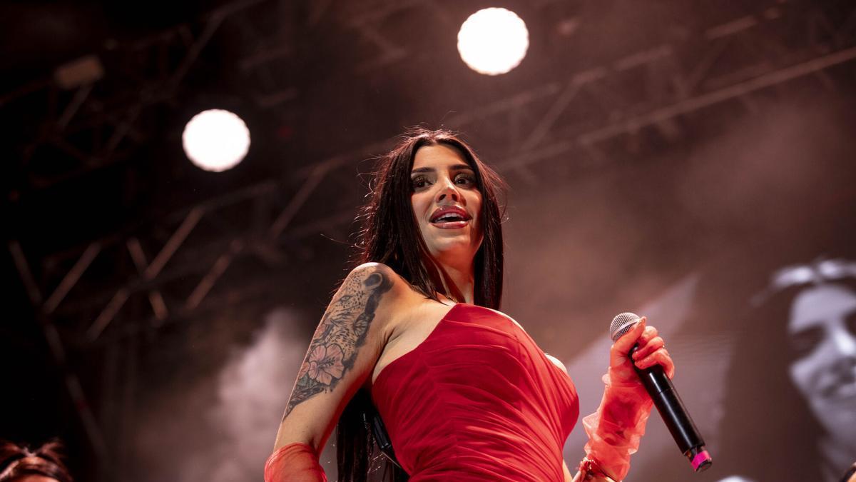 Naiara en el concierto de la plaza del Pilar