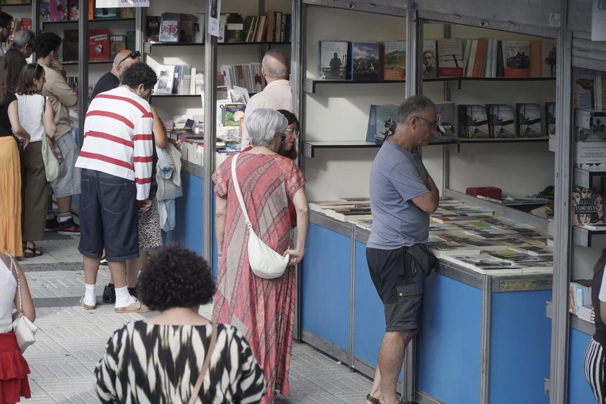 Todavía se puede visitar este lunes, en horario de 11.00 a 14.00h y de 17.30h a 21.30h. Todavía se puede visitar este lunes, en horario de 11.00 a 14.00h y de 17.30h a 21.30h.