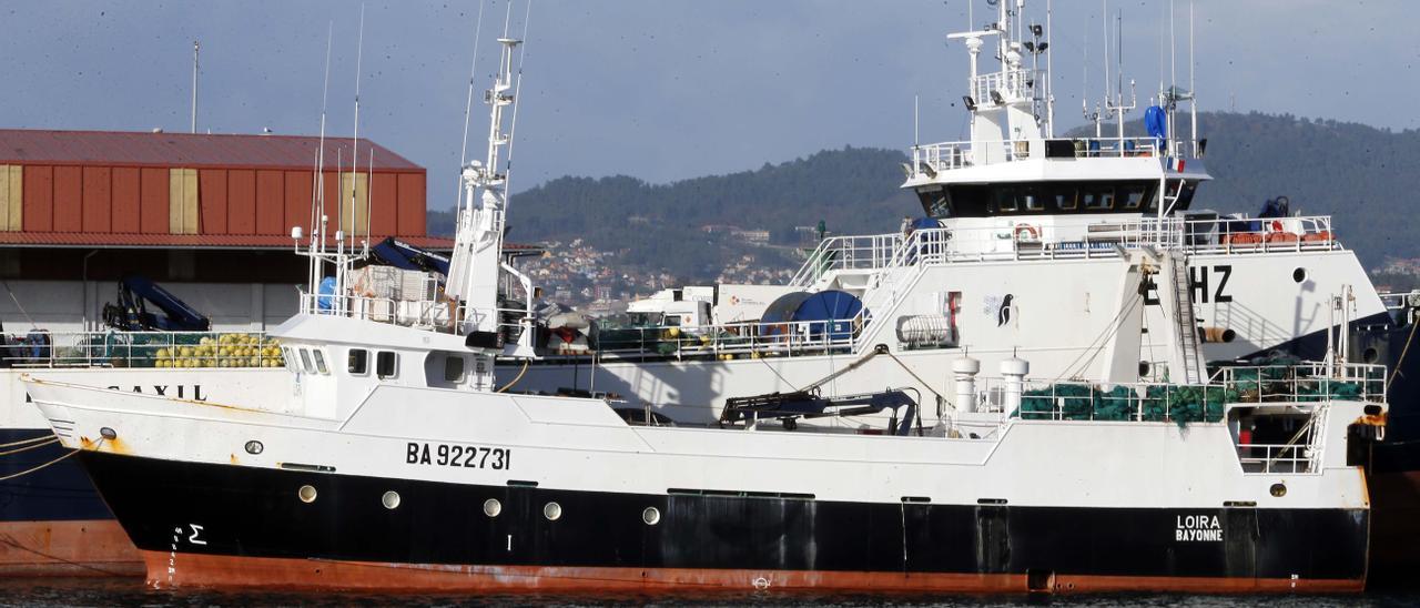 Palangreros atracados en el puerto pesquero de O Berbés (Vigo).