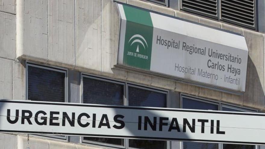 Entrada a urgencias del Hospital Materno Infantil.