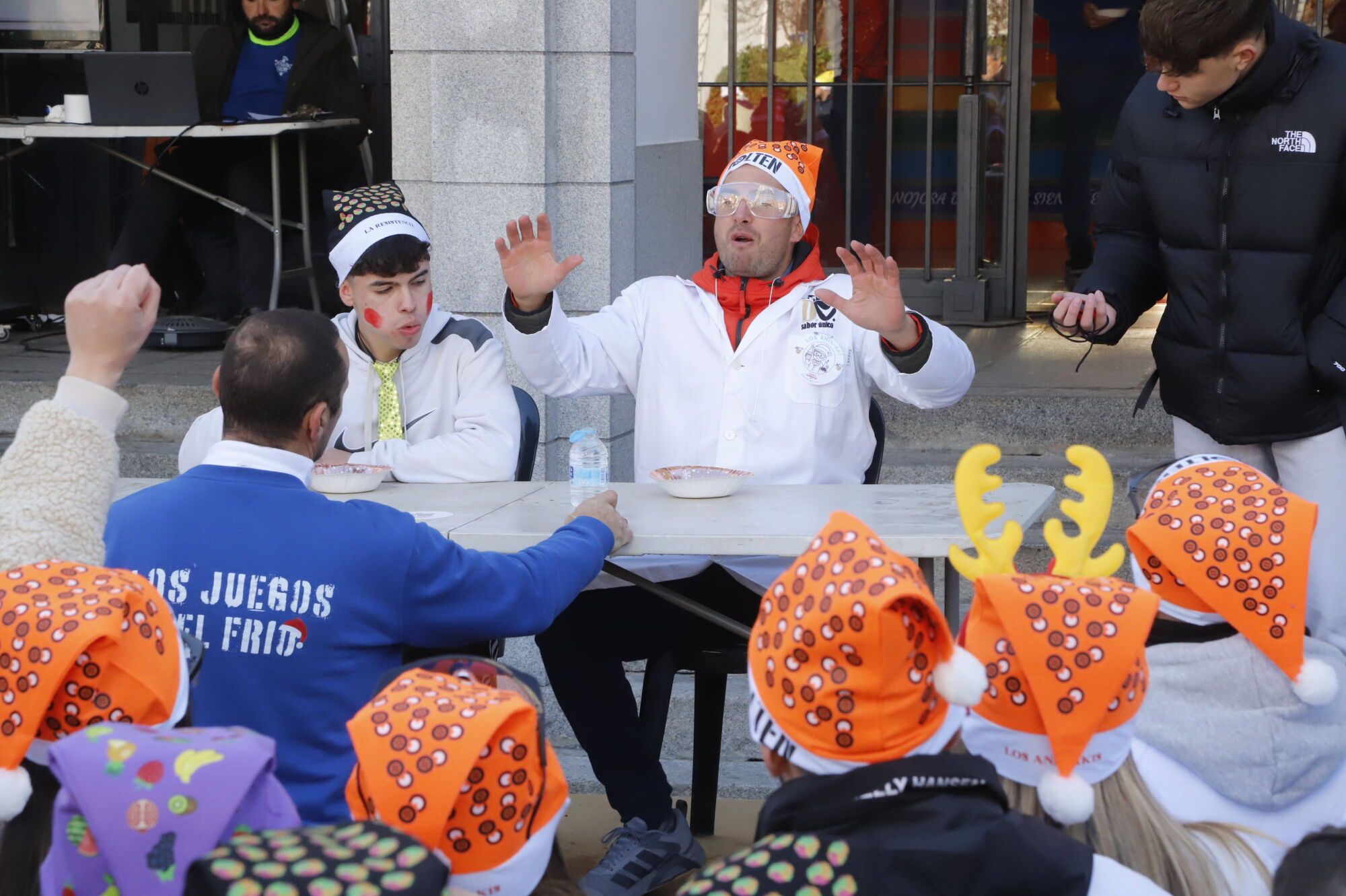 Los juegos del frío de Hinojosa, en imágenes