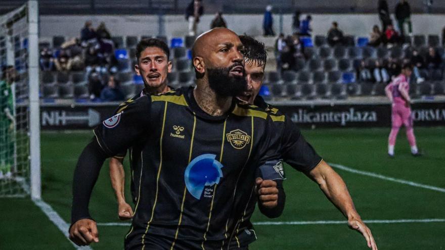 El Intercity suma un punto que sabe a derrota contra el Recreativo de Huelva