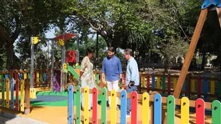 Inaugurada una nueva zona de juegos infantiles en el Mirador de la Paz de Cabra