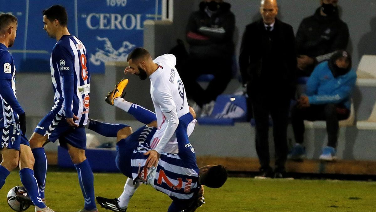 Alcoyano - Real Madrid: El Alcoyano hace historia y elimina al Madrid de la Copa del Rey (2-1)