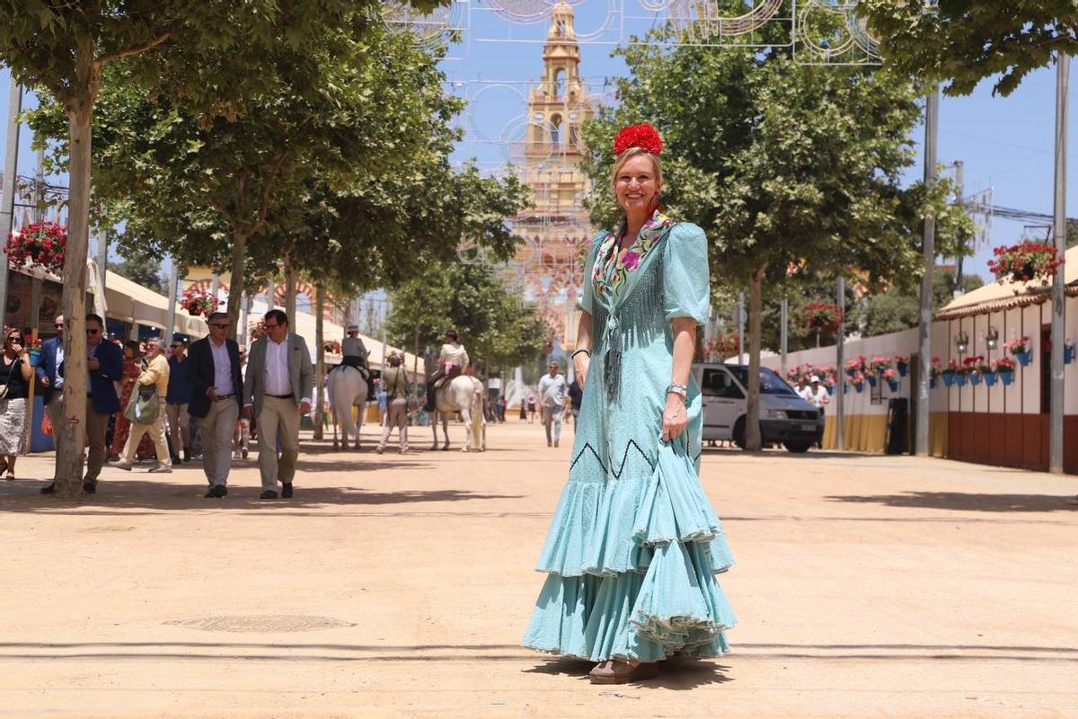 Trajes de gitana en el martes de Feria Trajes de gitana en el martes de Feria