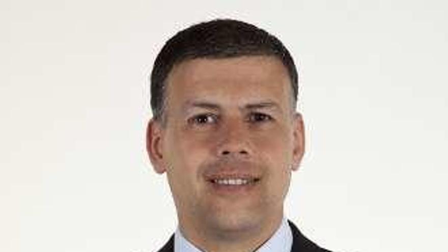 Bernardino González lleva el arbitraje a O Afiador Faro de Vigo