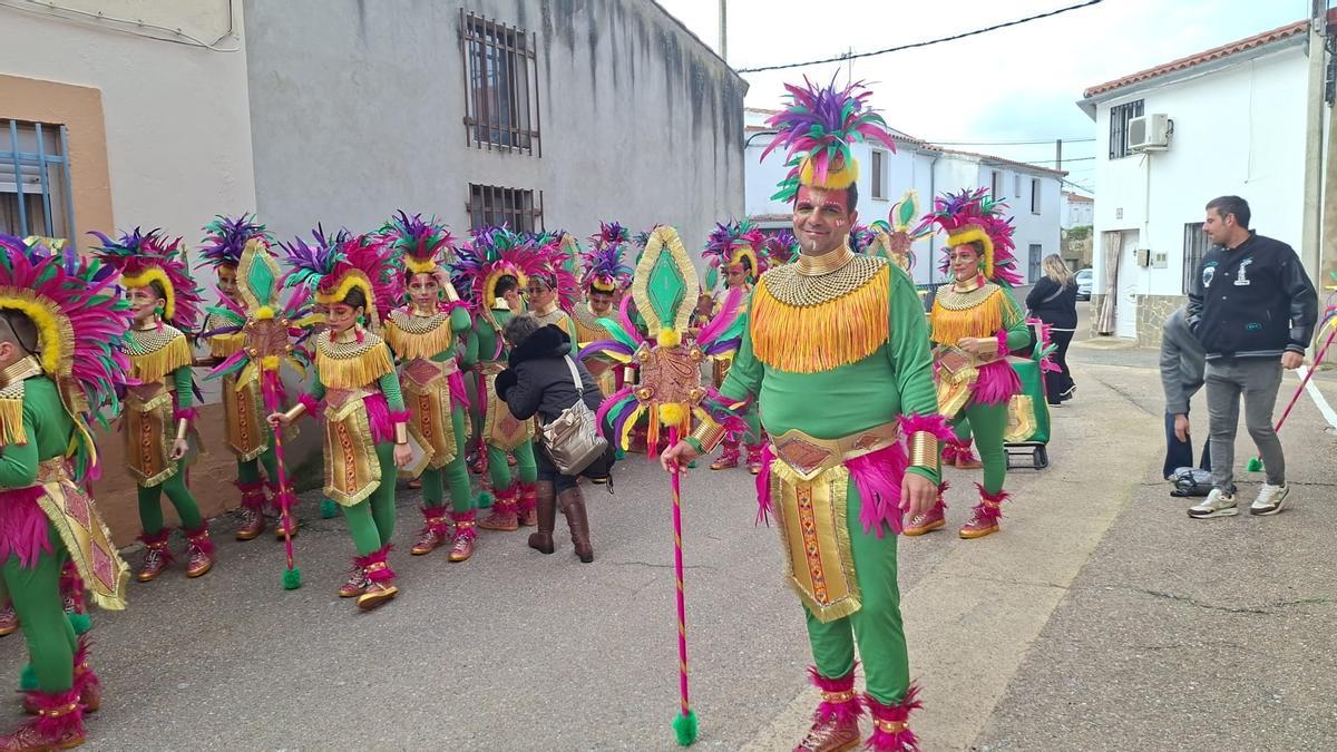 Madrigale y Escurial, en la provincia de Cáceres, celebran su Jueves de Comadres