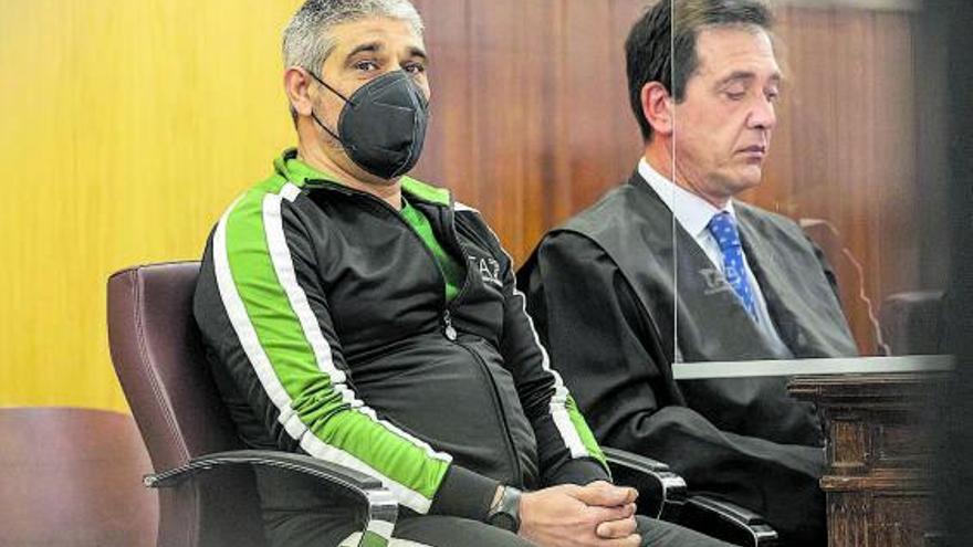 Bernardo Montoya durante el juicio con jurado celebrado en la Audiencia de Huelva.