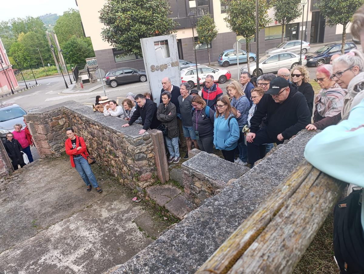 Grado estrena la "Ruta del Agua" con una afluencia masiva a la visita guiada, en imágenes