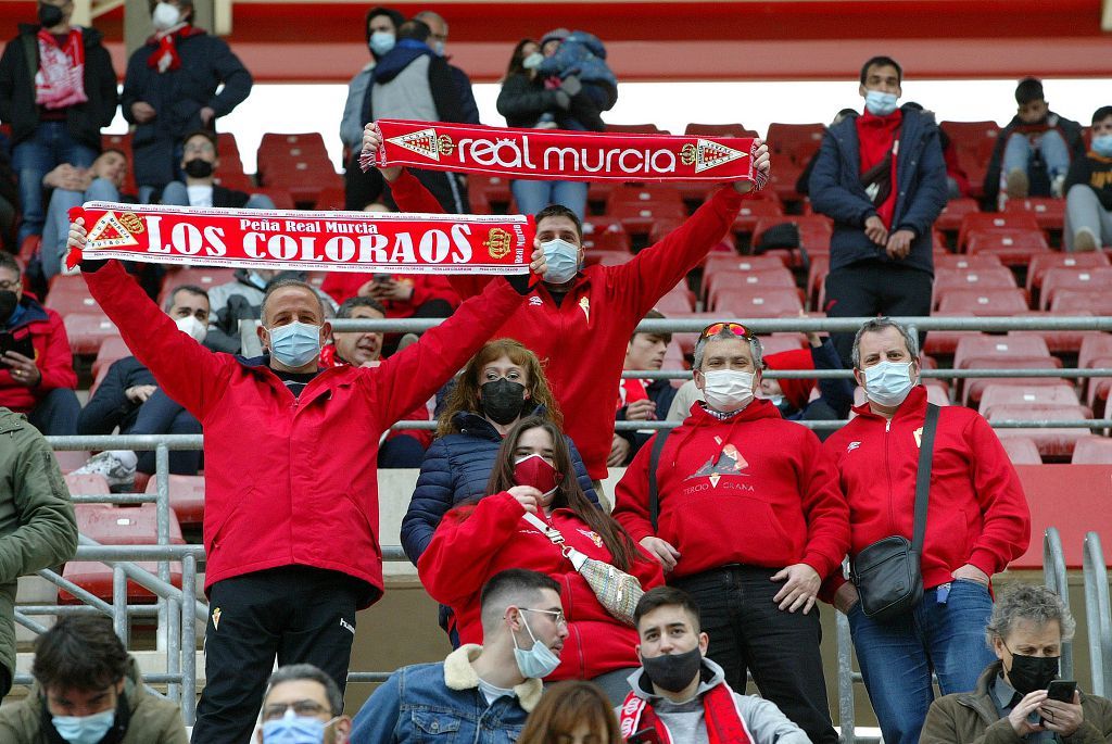 Todas las imágenes que ha dejado el partido del Real Murcia