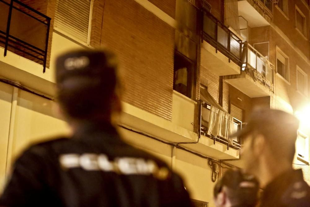 Una niña herida tras el incendio del barrio