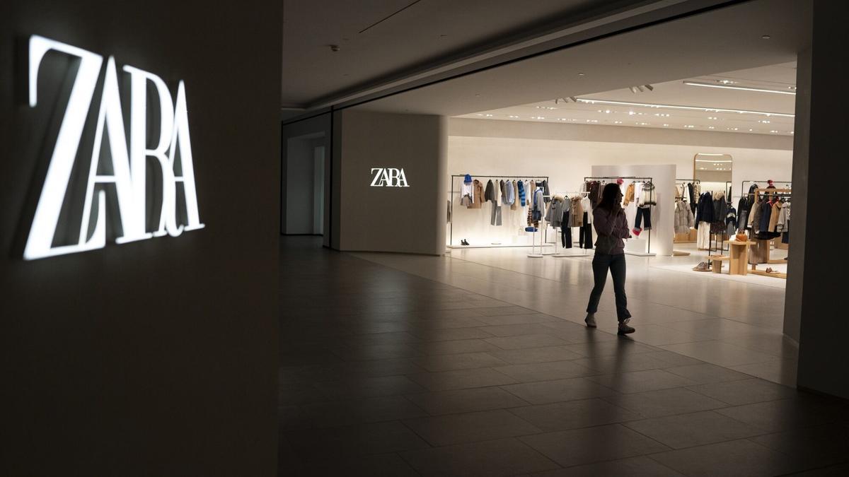 Zona de exposición de tiendas en la sede central de Inditex en Arteixo.