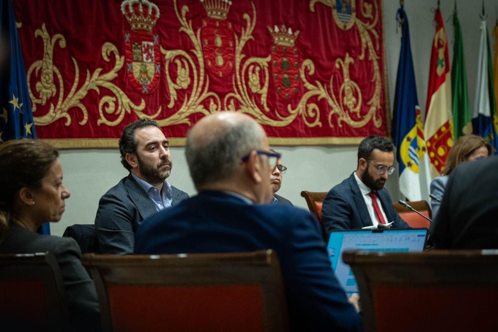 Aldama acude a la comisión de investigación del 'caso Mascarillas' en el Parlamento de Canarias