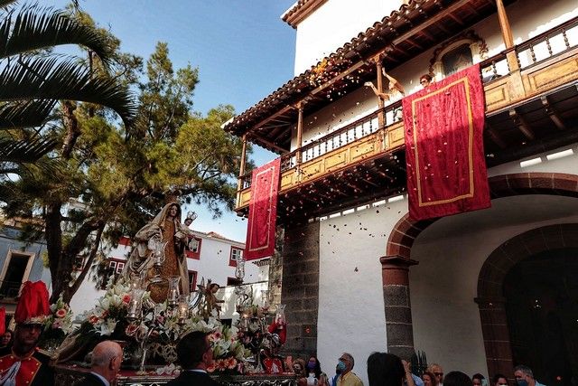 Embarcación de la Virgen del Carmen en el Puerto de Santa Cruz de Tenerife, julio 2022