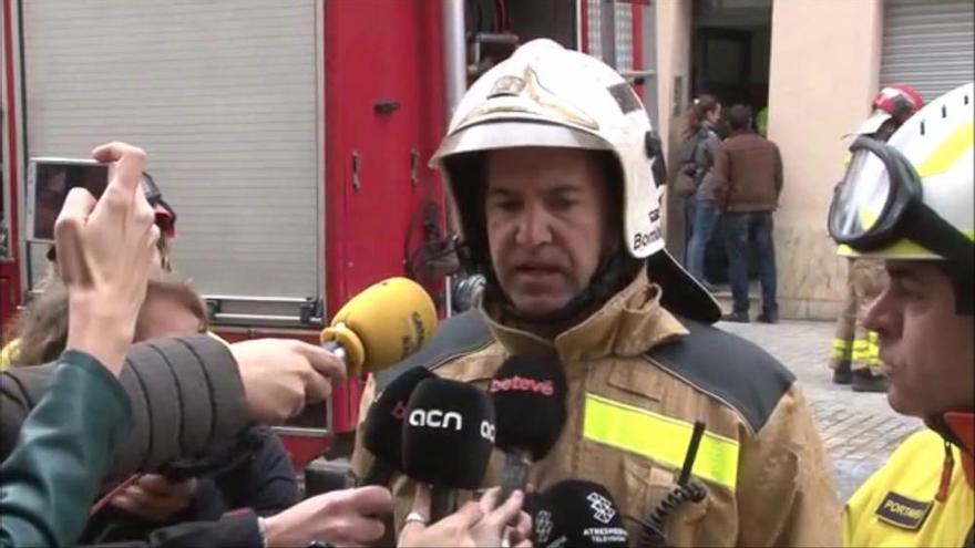 Moren una dona, un nen de tres anys i un nadó de mesos en un incendi a l'Hospitalet