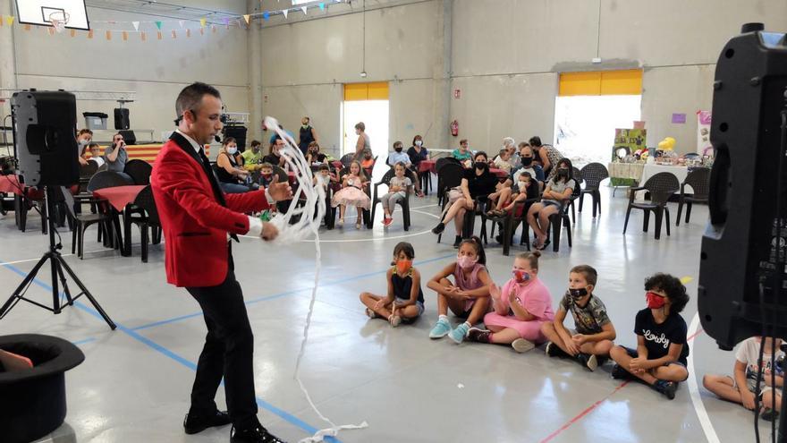 Pont de Molins celebra la seva Festa Major amb música, ball i un Holi Festival