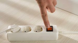 La demanda elèctrica marca el seu màxim anual en plena onada de calor