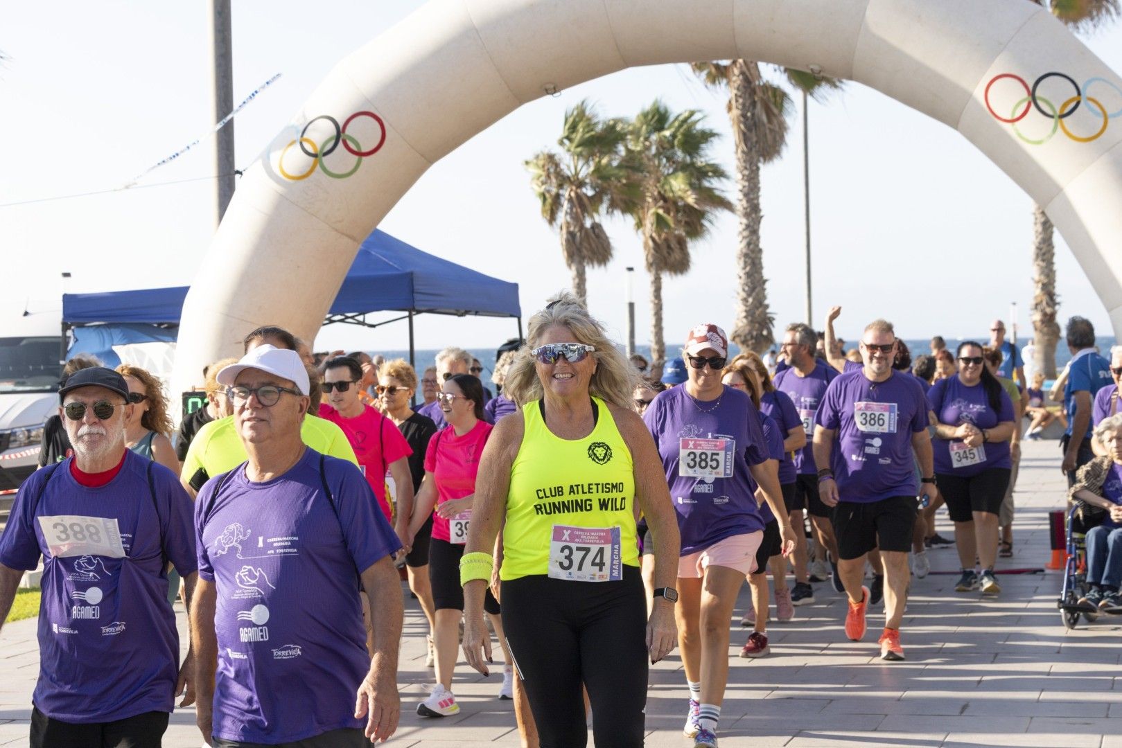 Así fue en imágenes una nueva edición de la carrera solidaria de AFA Torrevieja