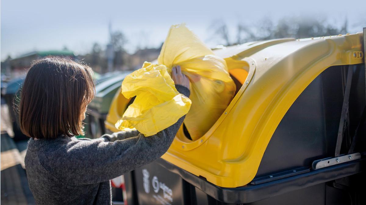 El 80% de los hogares españoles se declaran recicladores, según un estudio publicado por Ecoembes