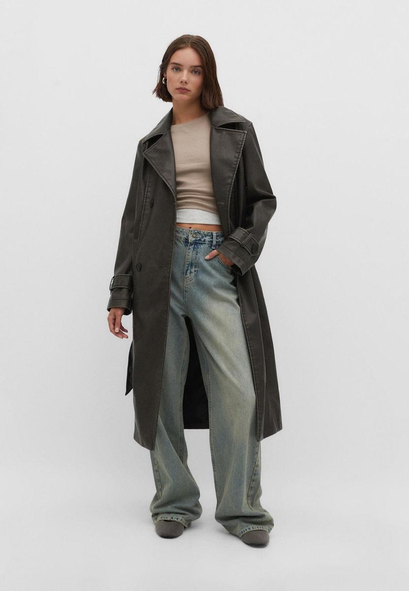 Trench de las rebajas de Stradivarius