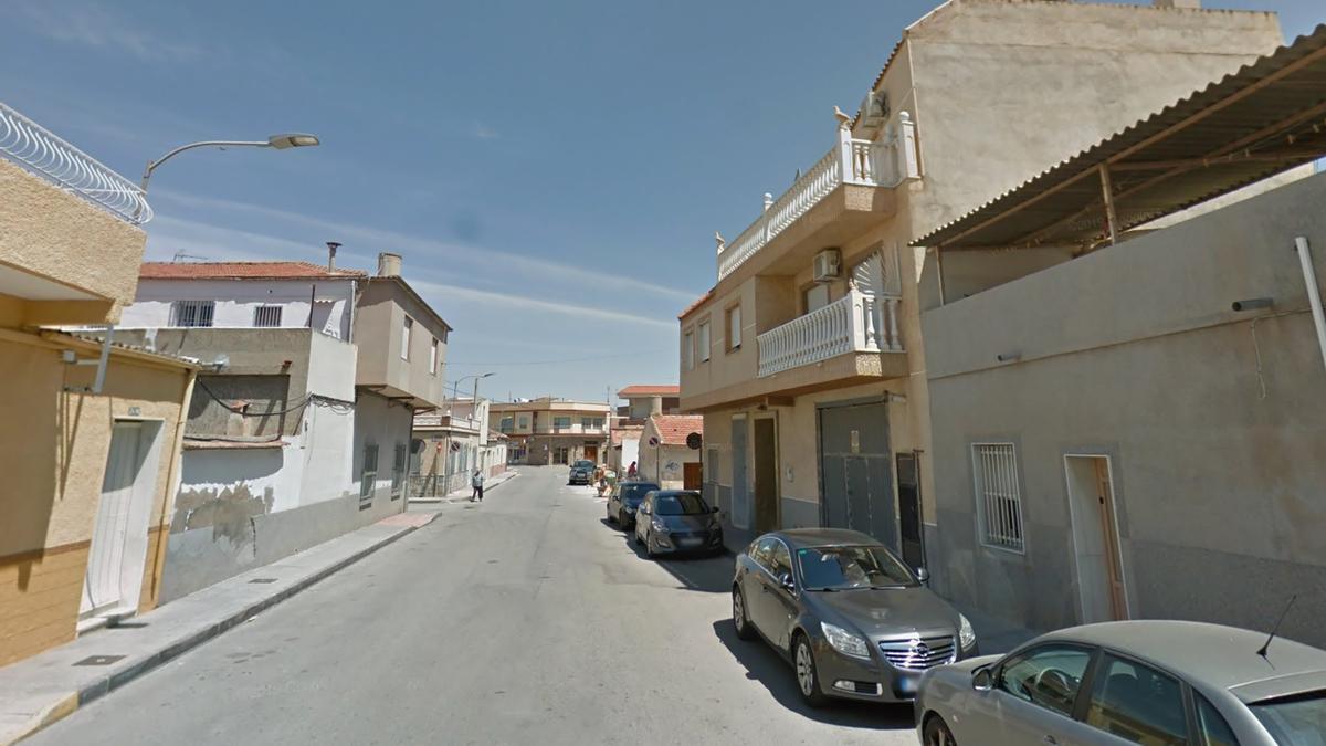 Calle Gabriel Miró de Cox donde se produjo uno de los accidentes este fin de semana